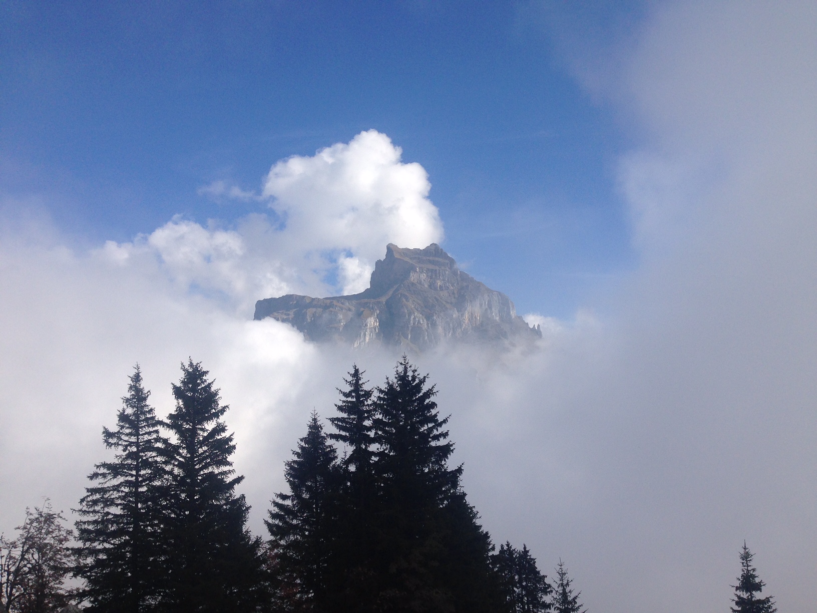 Vor dem Eintauchen ein letzter Blick zum Hahnen